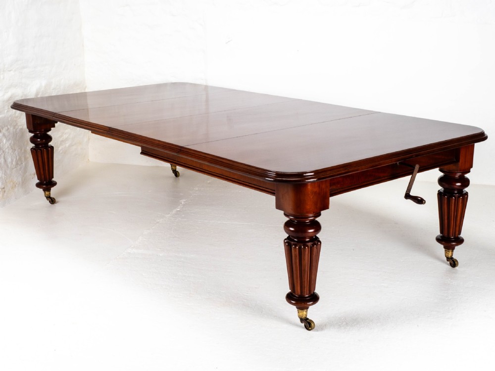 Large Victorian Mahogany 9'3