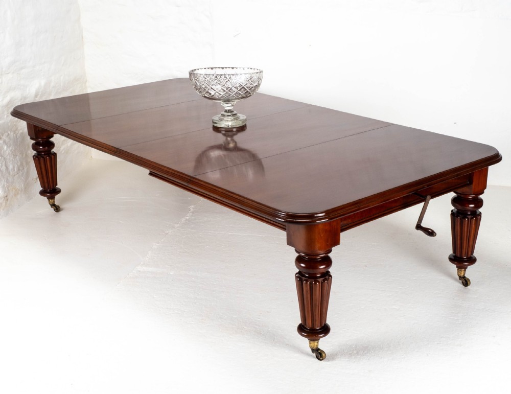 Large Victorian Mahogany 9'3