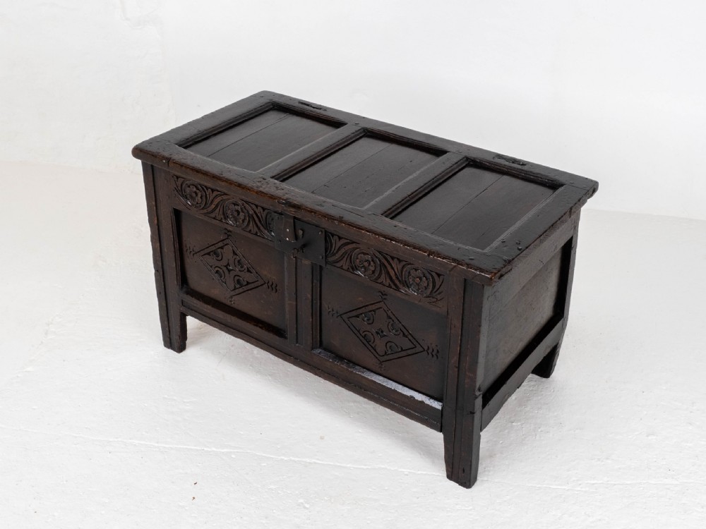 Late C17th Carolean Small Dark Oak Panelled Coffer (Charles II, Jacobean) View XII