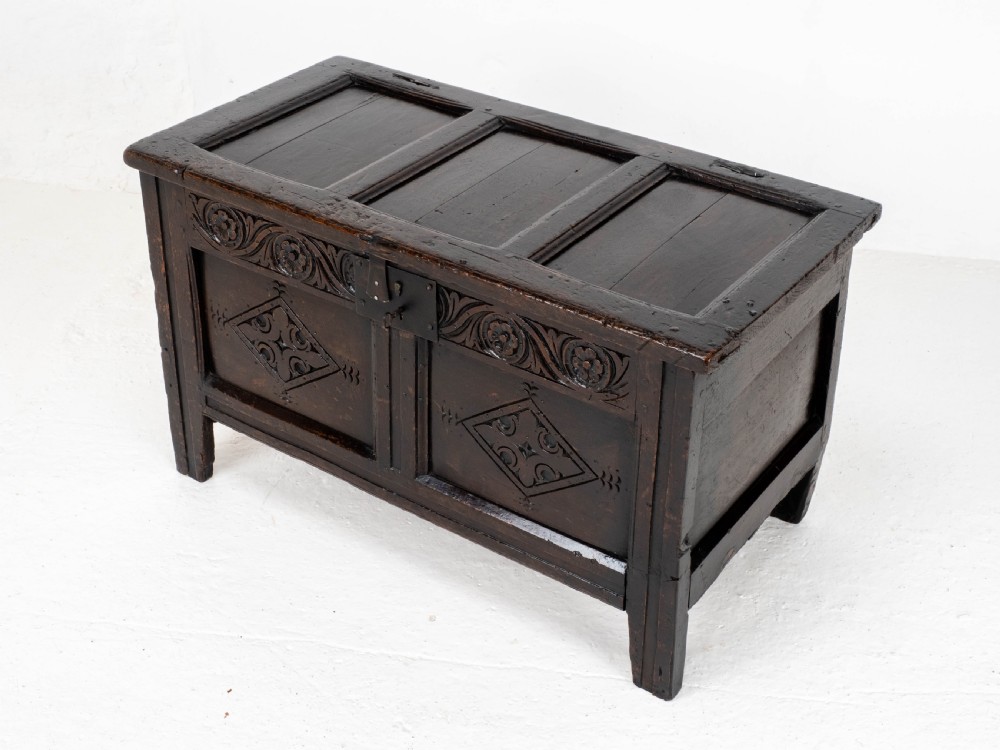 Late C17th Carolean Small Dark Oak Panelled Coffer (Charles II, Jacobean) View XIII
