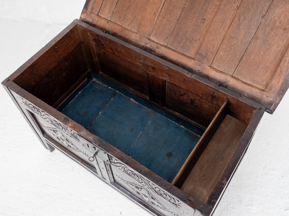 Late C17th Carolean Small Dark Oak Panelled Coffer (Charles II, Jacobean) View XV