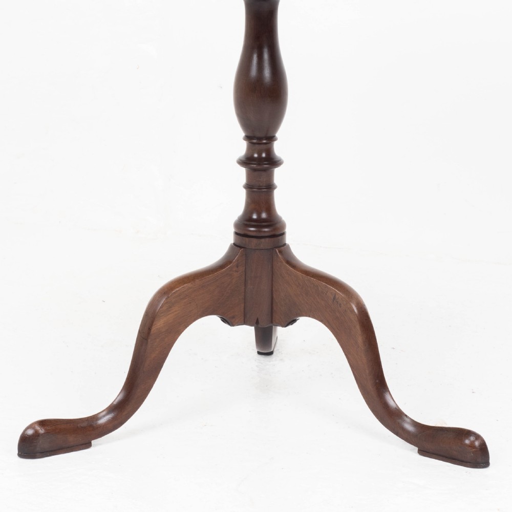 Georgian Style C19th Mahogany Dish Top Tripod Wine or Side Table View IX
