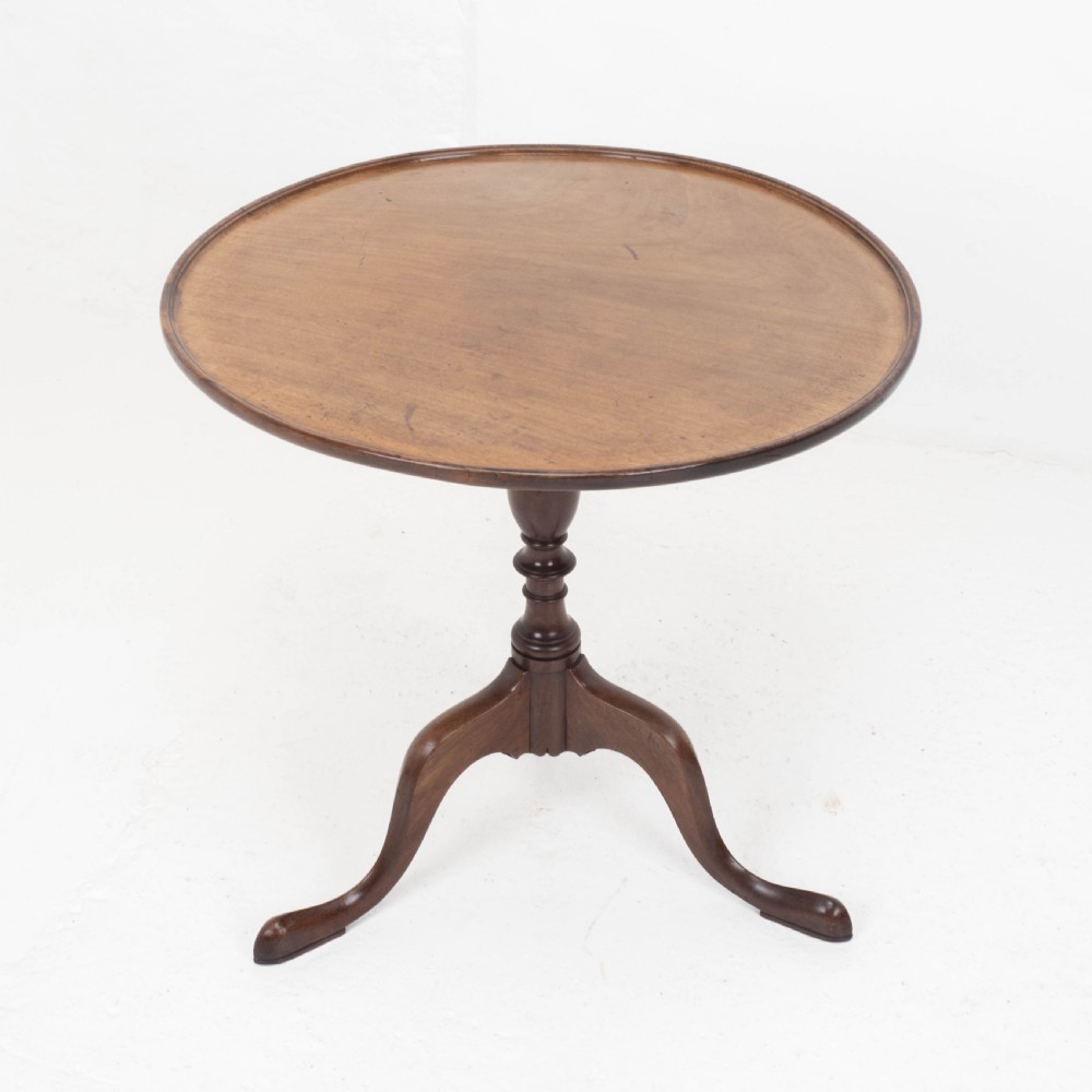 Georgian Style C19th Mahogany Dish Top Tripod Wine or Side Table View XV