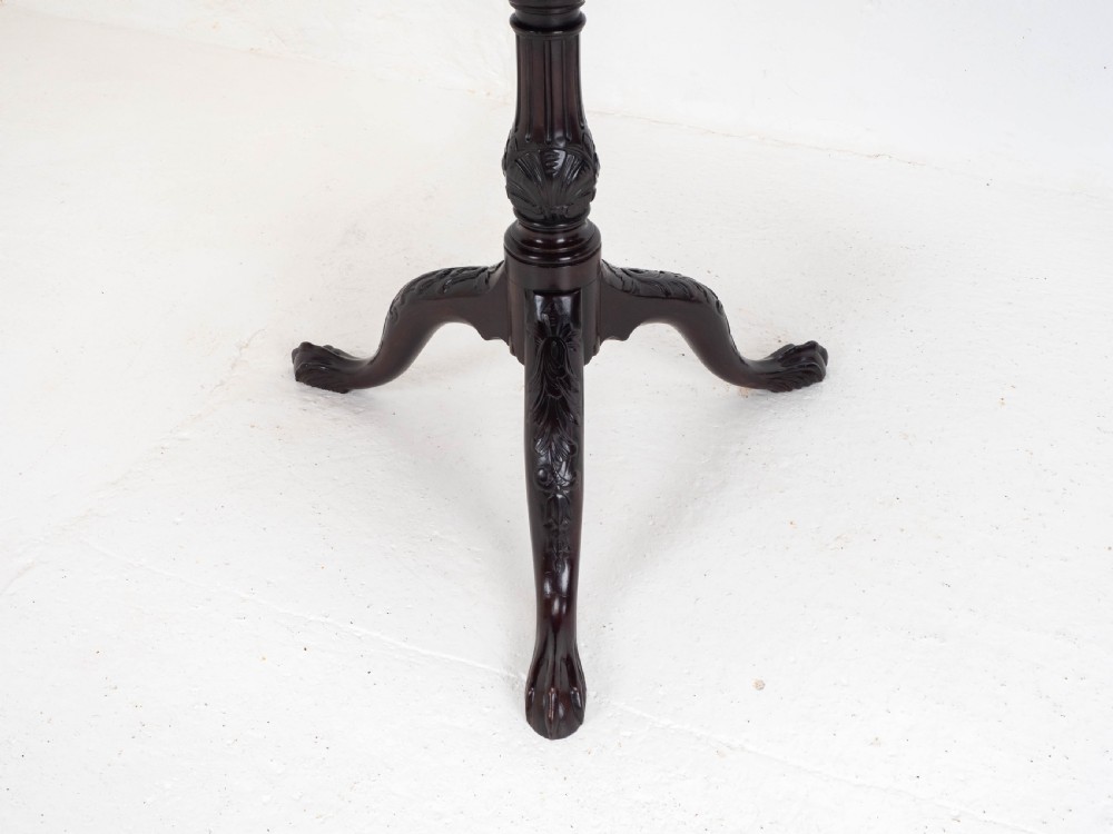 Georgian Lobed Top Carved Mahogany Birdcage Tripod Supper Table C18th View XIII