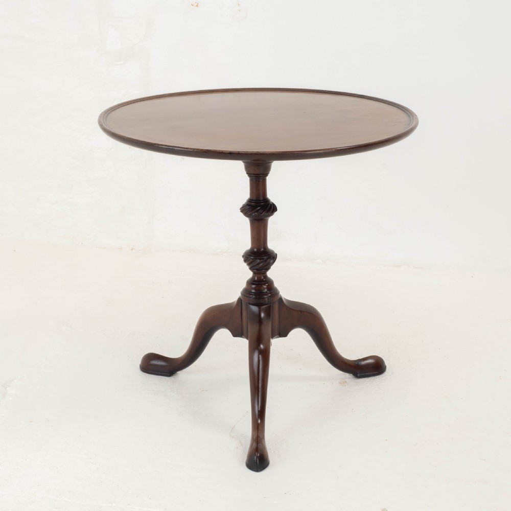 Georgian Style C19th Mahogany Dish Top Tripod Wine or Side Table View VI