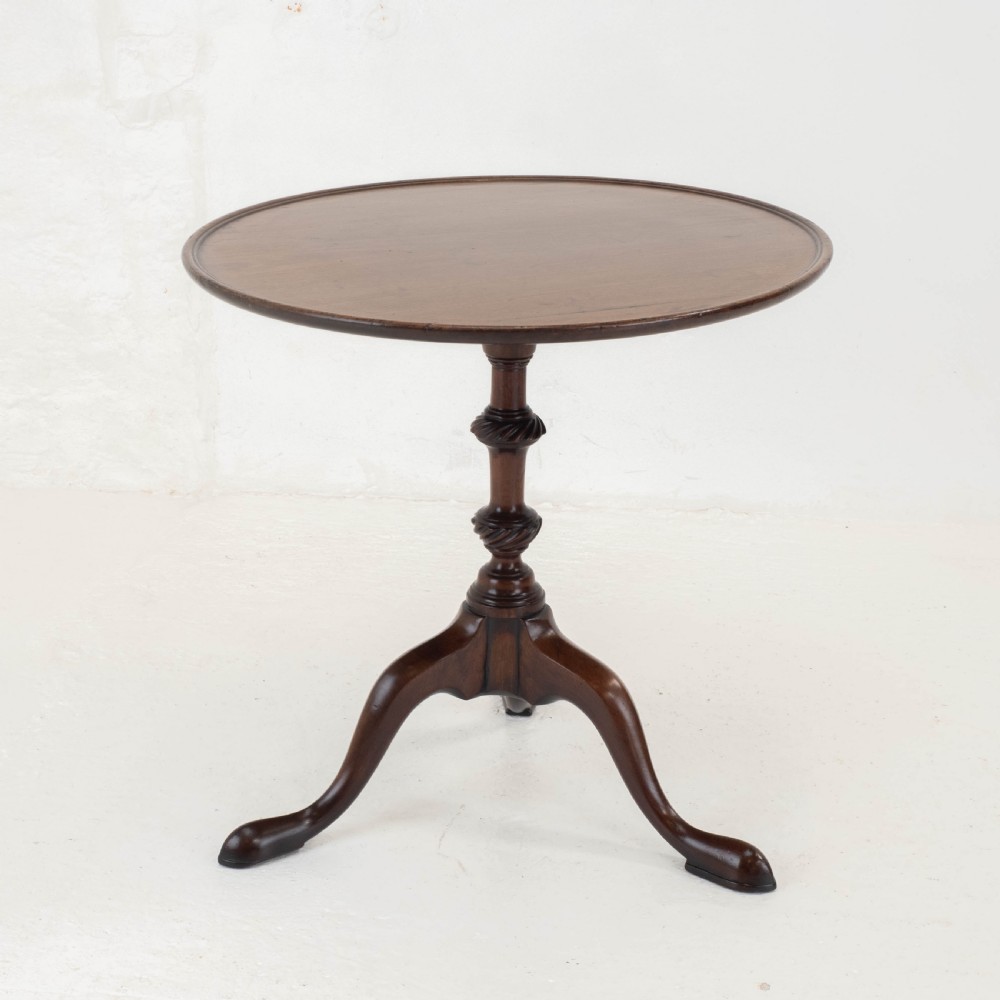 Georgian Style C19th Mahogany Dish Top Tripod Wine or Side Table View VII