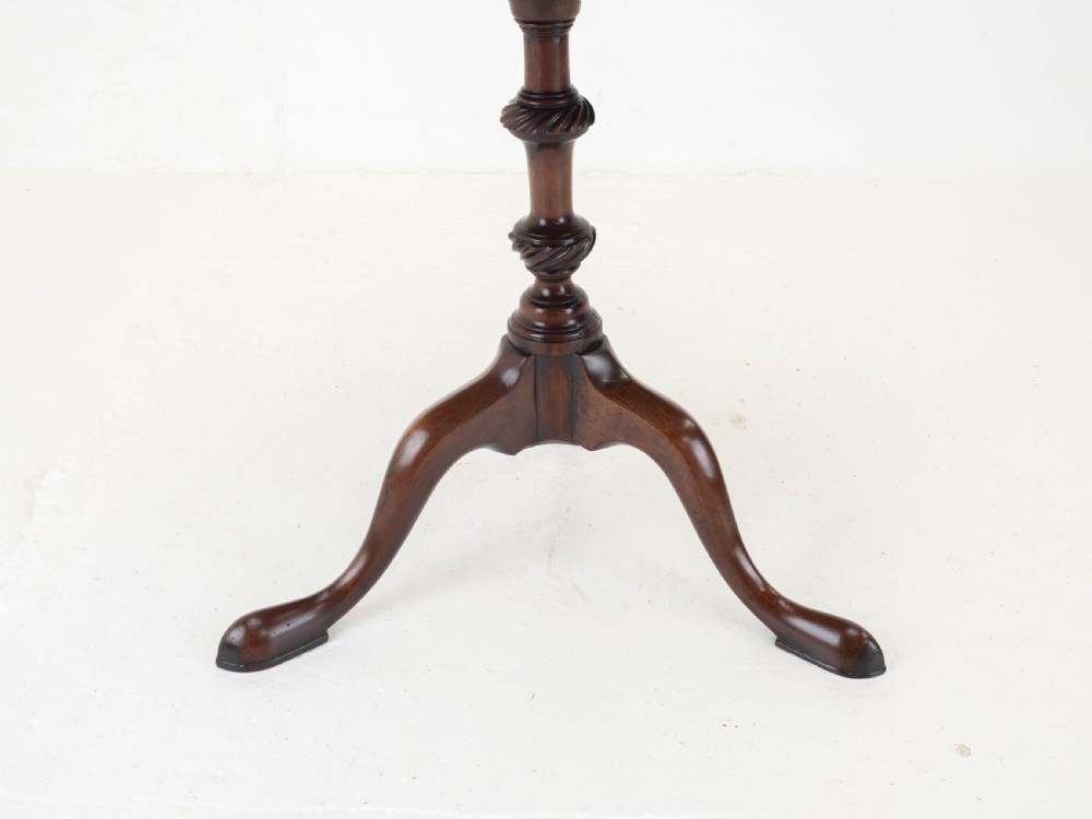 Georgian Style C19th Mahogany Dish Top Tripod Wine or Side Table View X