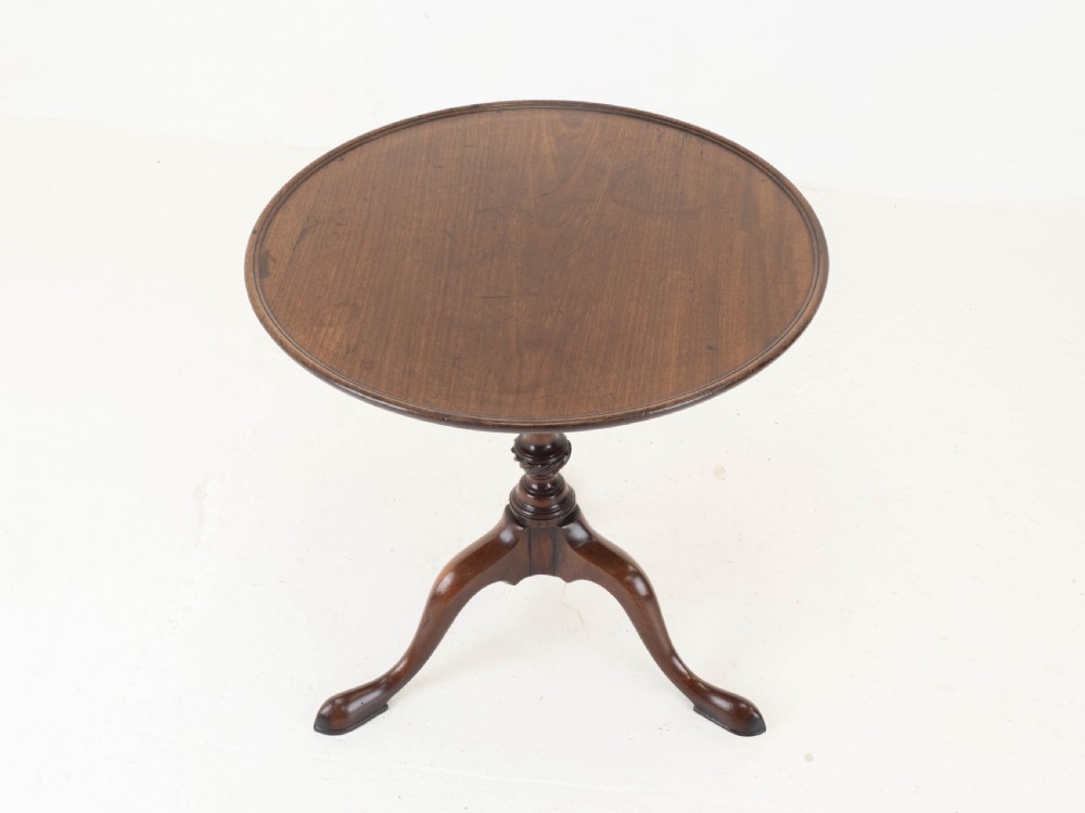 Georgian Style C19th Mahogany Dish Top Tripod Wine or Side Table View XVI