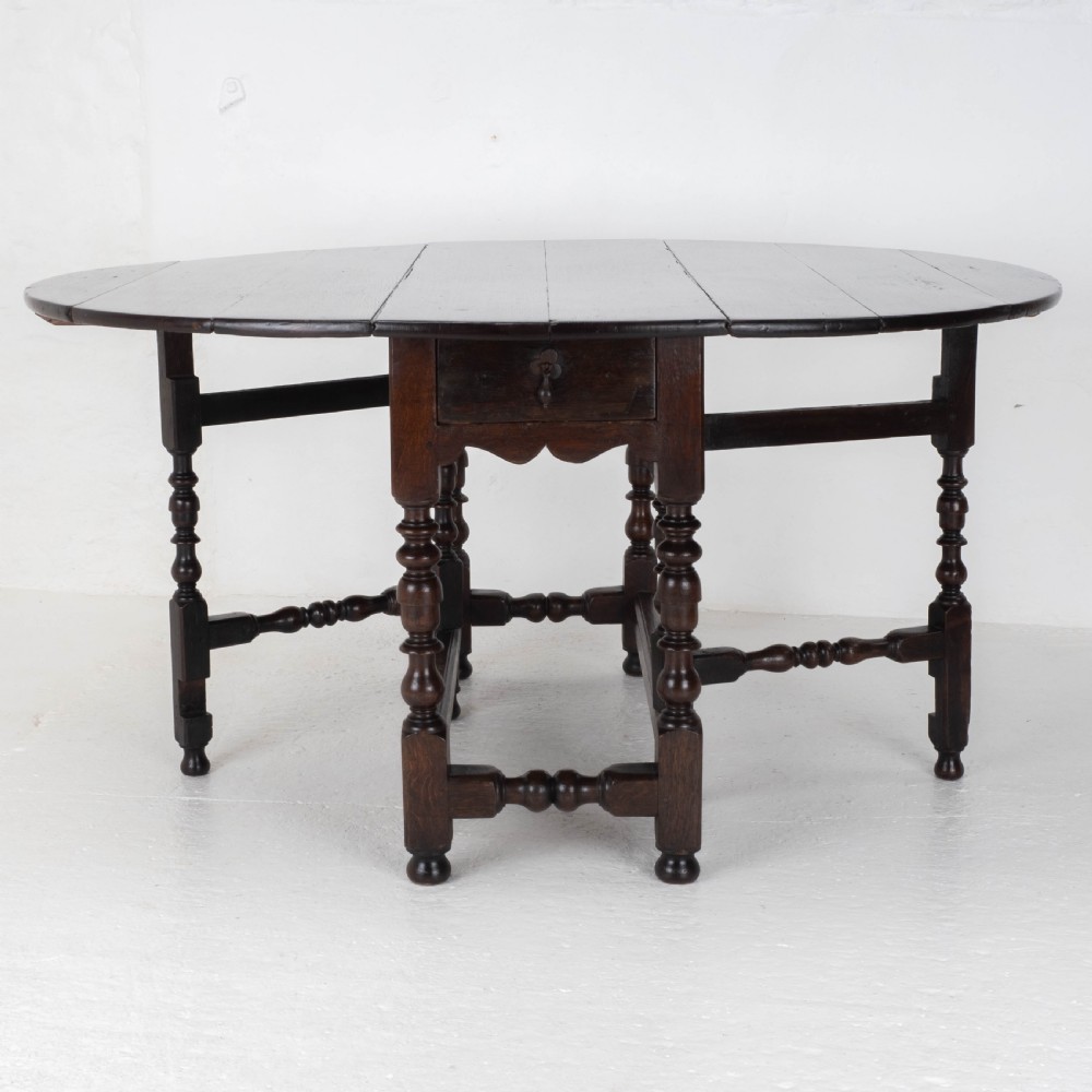 Early C18th Oak Oval Gateleg Country Dining Table (C17th, Jacobean, Carolean) View IV
