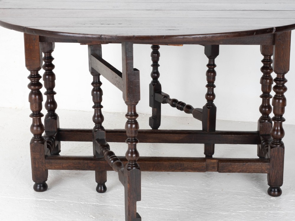 Early C18th Oak Oval Gateleg Country Dining Table (C17th, Jacobean, Carolean) View XVI