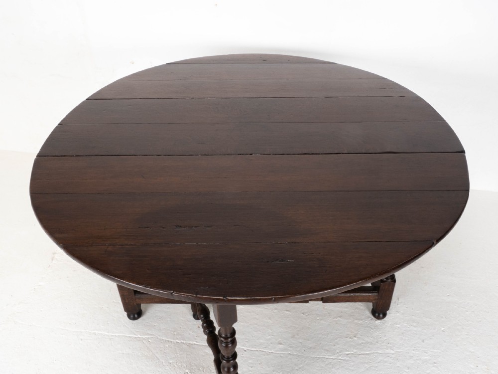 Early C18th Oak Oval Gateleg Country Dining Table (C17th, Jacobean, Carolean) View XVII