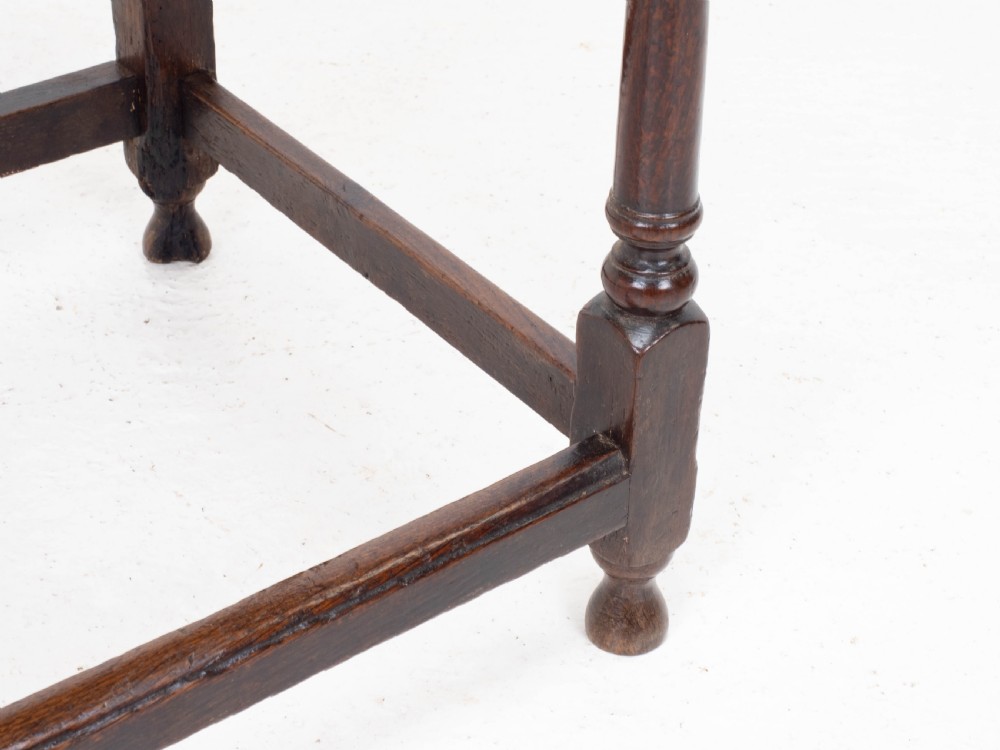 Early C18th George I Oak Country Side Table With Drawer (Georgian) View XVI