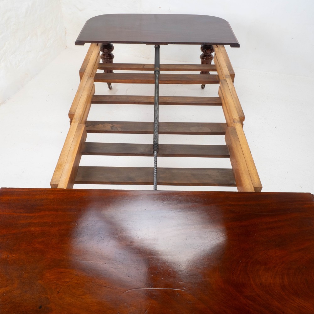 Victorian 10ft 12 Seater Mahogany Extending Dining Table C1870 (Joseph Fitter) View XV