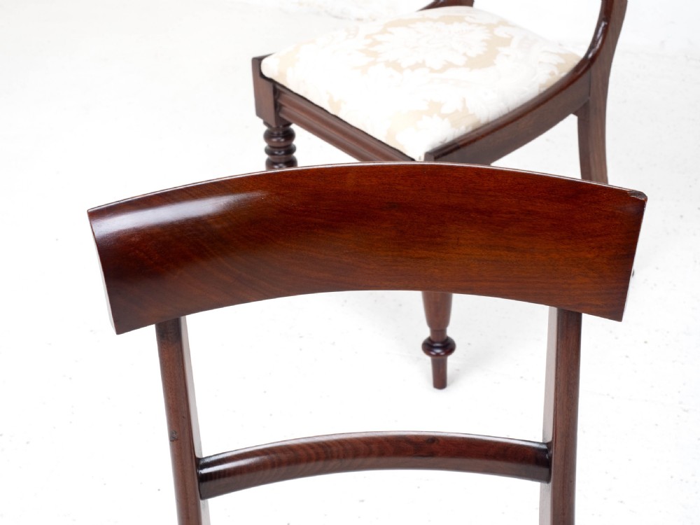 Victorian Set of 8 Mahogany Bar Back Dining Chairs Carvers C1850 View XV
