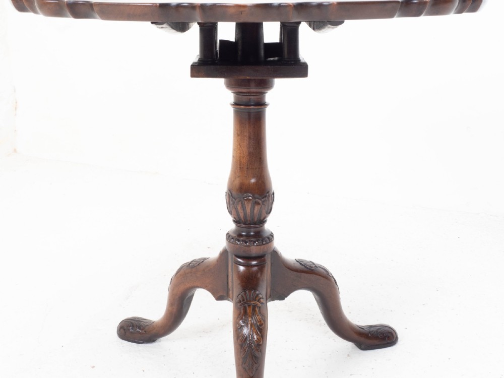 Georgian Pie-Crust Edge Carved Mahogany Birdcage Tilt-top Tripod Table C1760 View VIII
