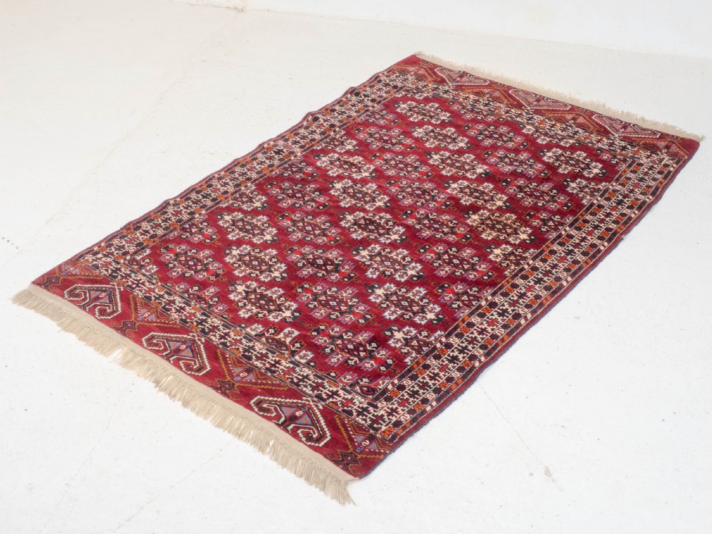 Turkmen Yomut Rug with Kepse Guls 6'10'x4'1