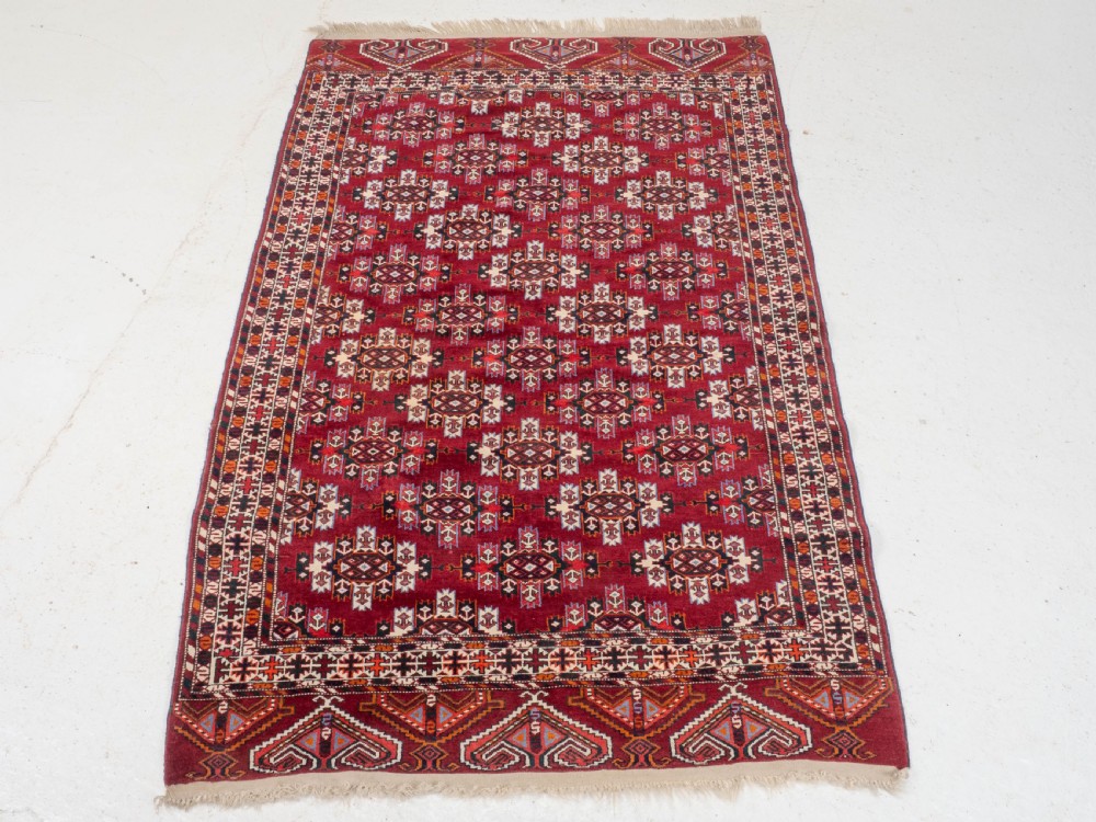 Turkmen Yomut Rug with Kepse Guls 6'10'x4'1