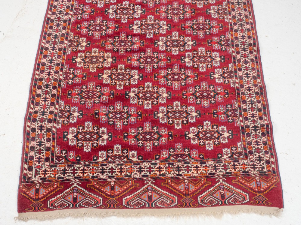 Turkmen Yomut Rug with Kepse Guls 6'10'x4'1
