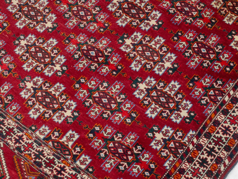 Turkmen Yomut Rug with Kepse Guls 6'10'x4'1