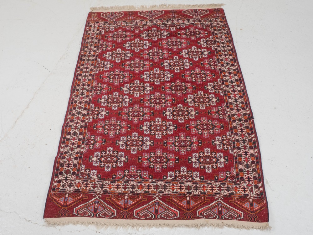 Turkmen Yomut Rug with Kepse Guls 6'10'x4'1