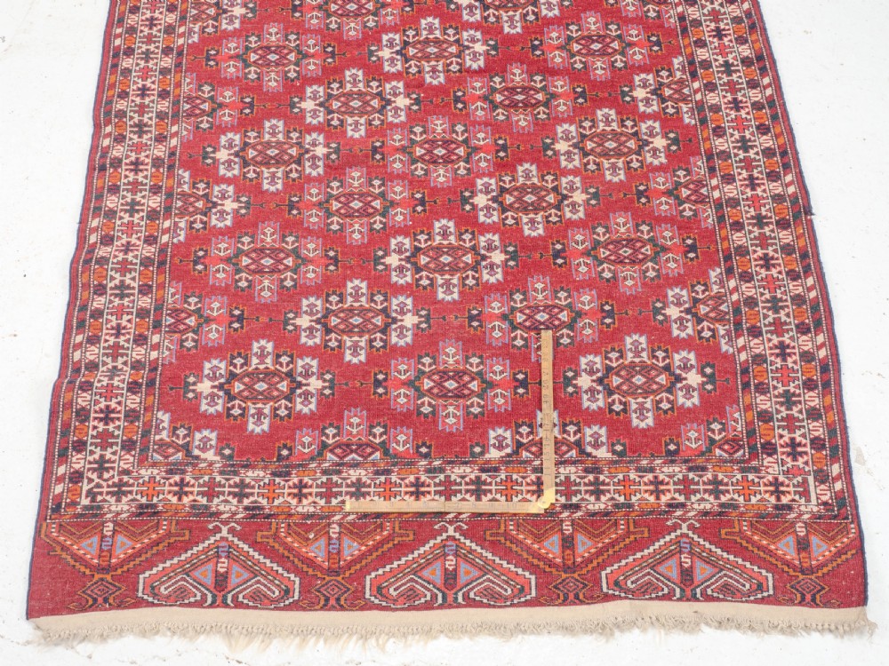 Turkmen Yomut Rug with Kepse Guls 6'10'x4'1