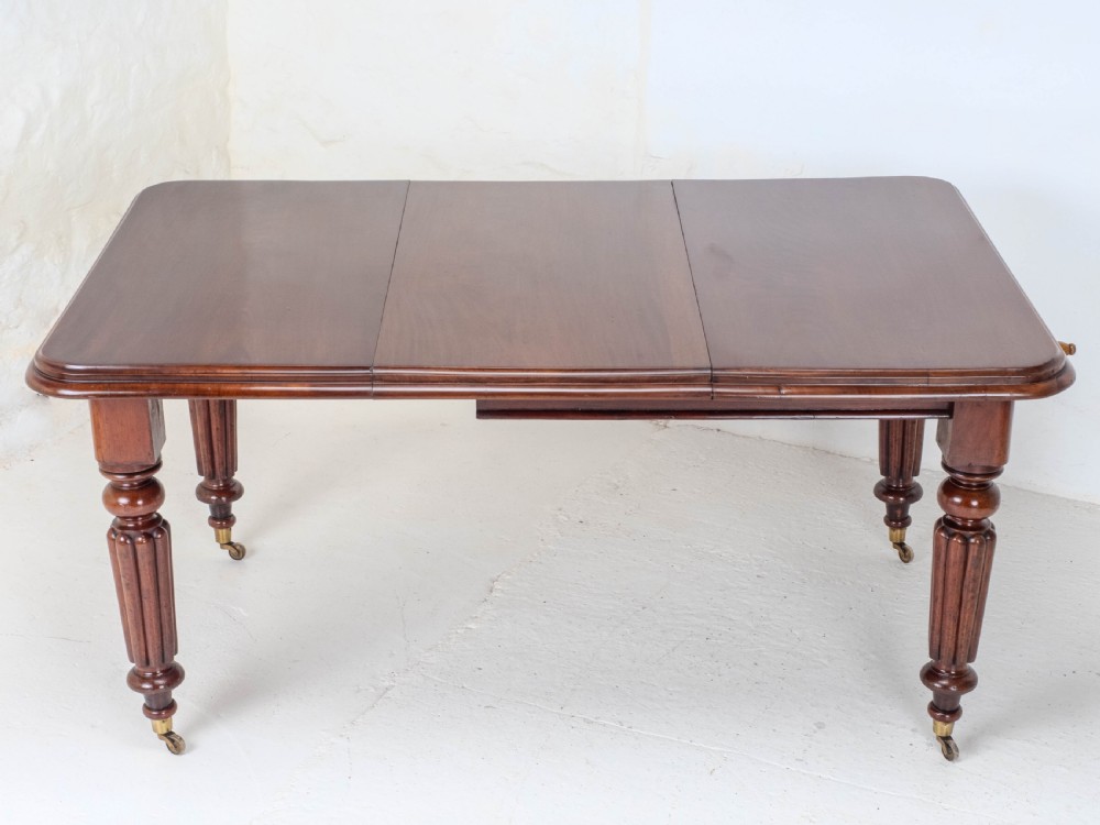 Victorian Small Mahogany Wind-out Extending Dining Table C1870 (Joseph Fitter) View II
