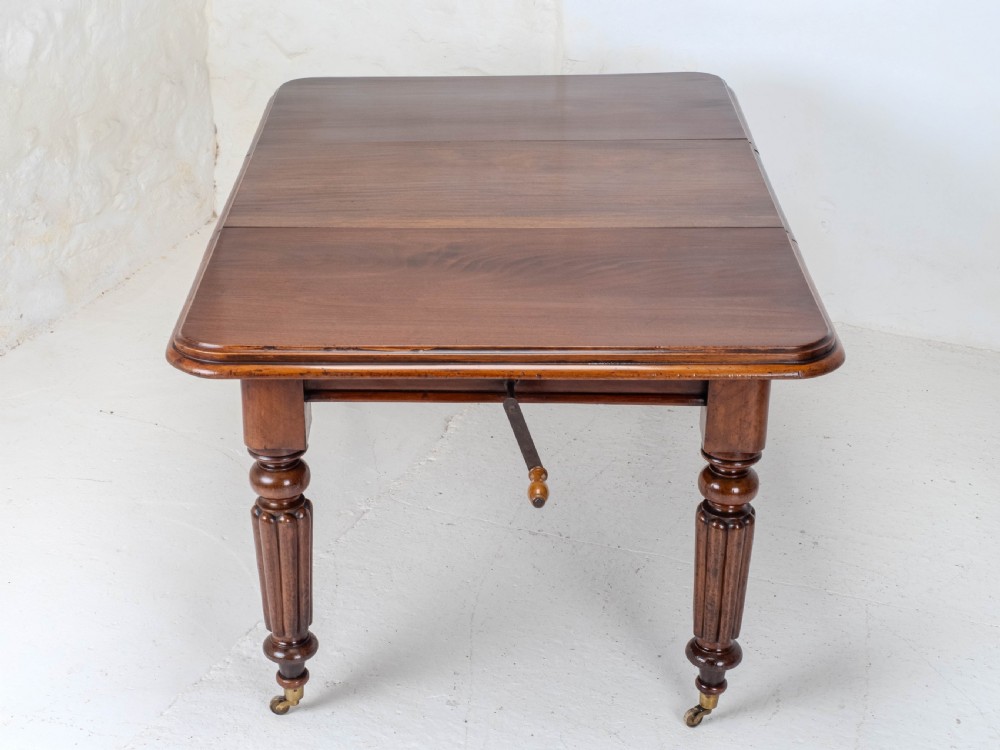 Victorian Small Mahogany Wind-out Extending Dining Table C1870 (Joseph Fitter) View III