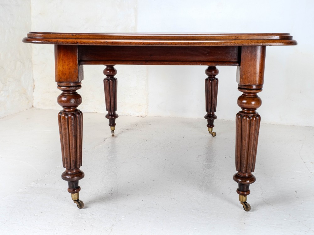 Victorian Small Mahogany Wind-out Extending Dining Table C1870 (Joseph Fitter) View VII