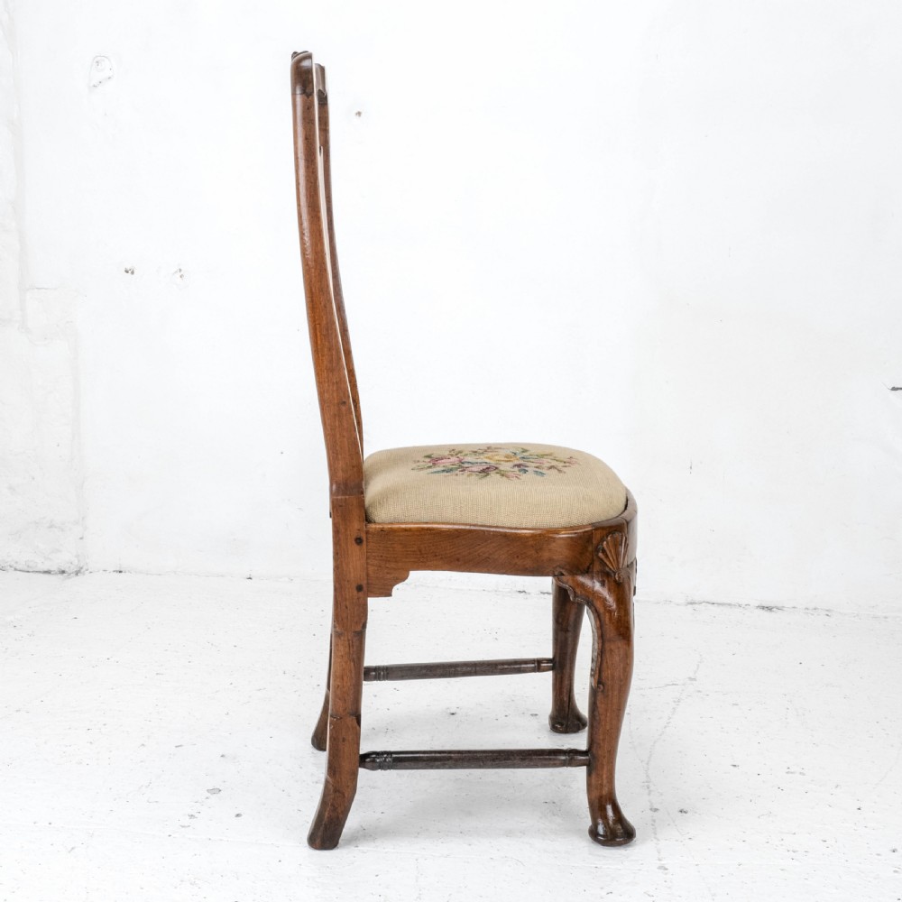 George I / Queen Anne Early C18th Carved Walnut Tapestry Upholstered Side Chair (Georgian) View IV