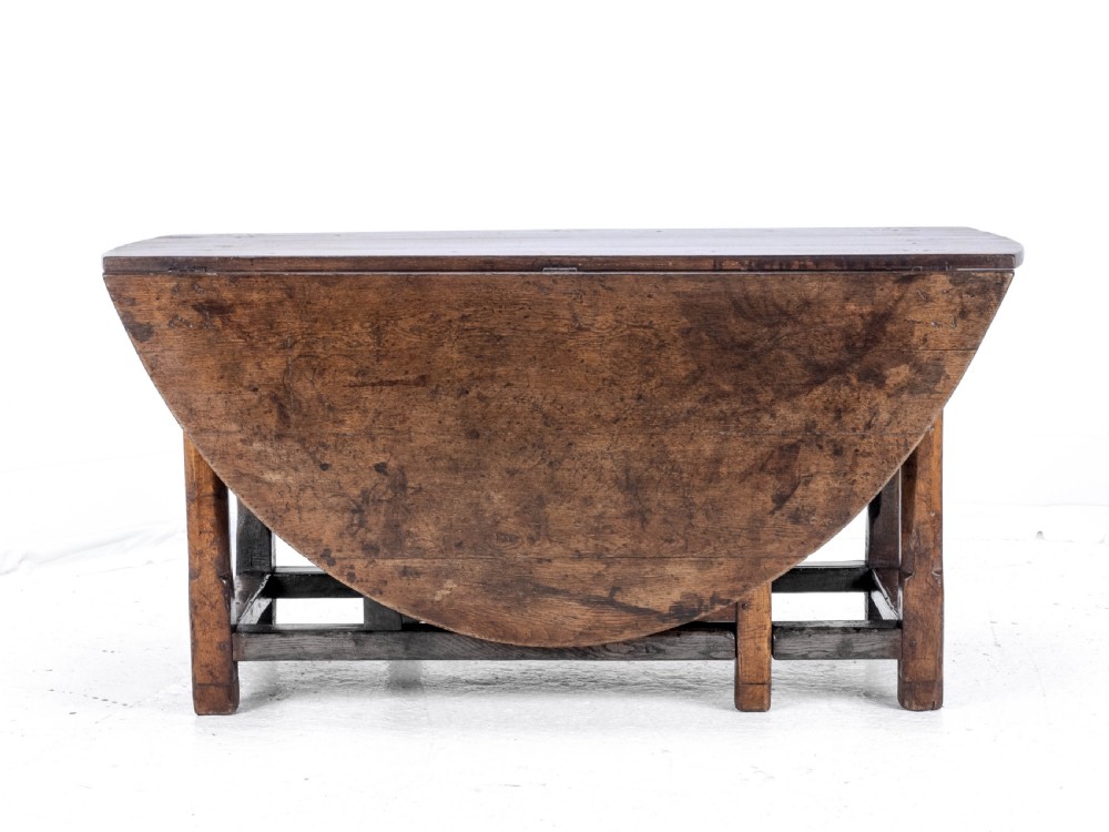 Late C17th /Early C18th Oak Gateleg Drop Leaf Country Dining Table (8 Seater) View V