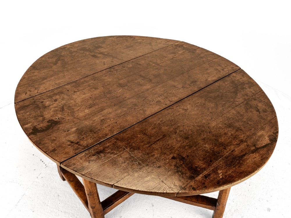 Late C17th /Early C18th Oak Gateleg Drop Leaf Country Dining Table (8 Seater) View XXIV