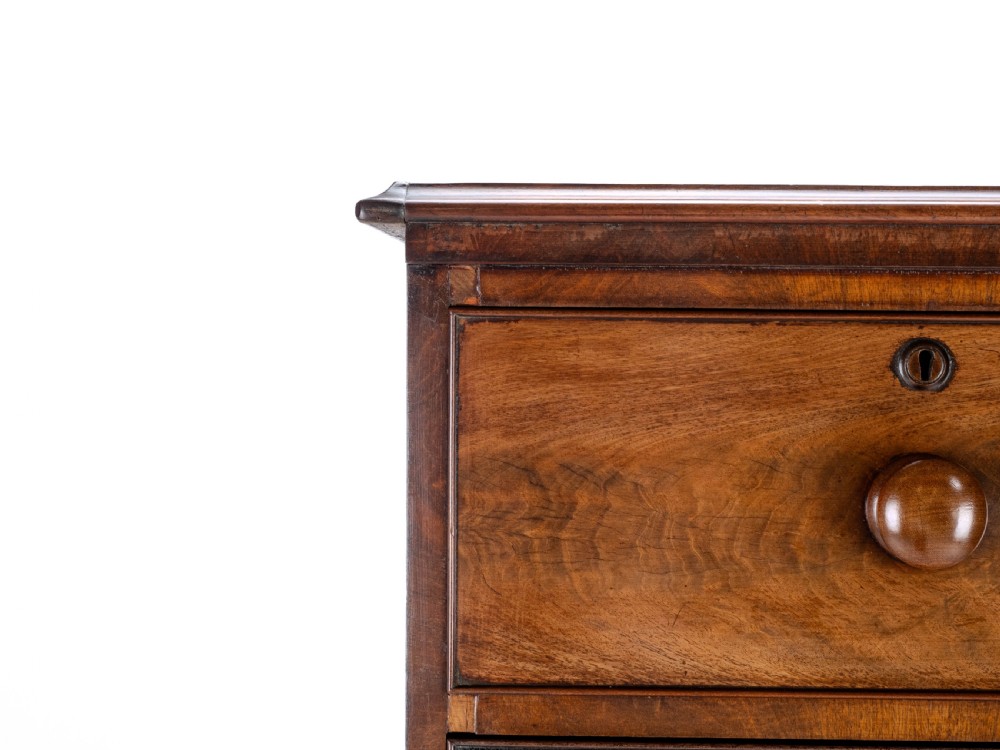 Victorian Mahogany Tall Straight Front Chest of Drawers C1860 (Tallboy) View VIII