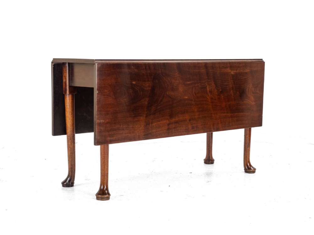 George II Mahogany Drop Leaf Pad Foot Dining Table C1750 (Georgian) View III