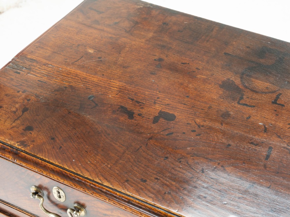 Elm Georgian Chest of Drawers C1760 (George III Country) View XV