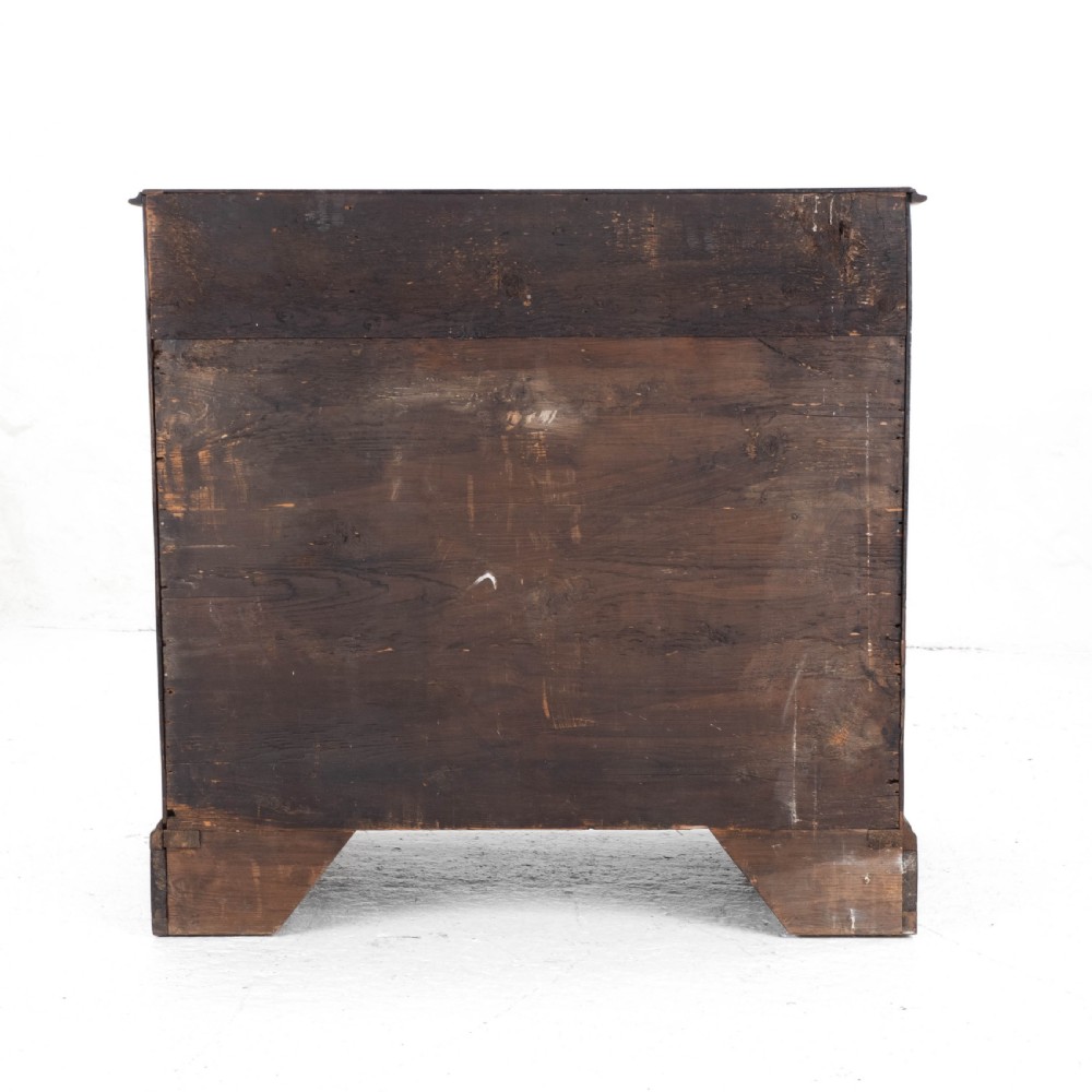 Elm Georgian Chest of Drawers C1760 (George III Country) View XIX