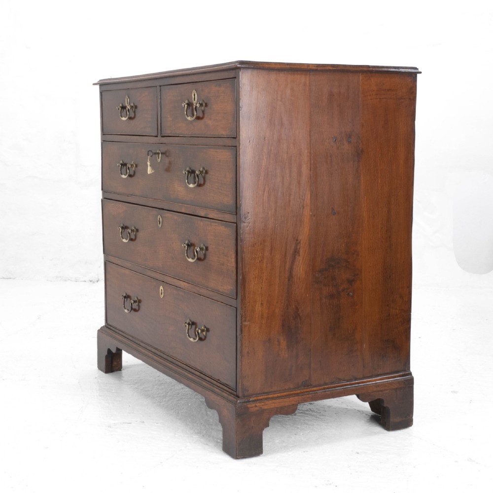 Elm Georgian Chest of Drawers C1760 (George III Country) View XX