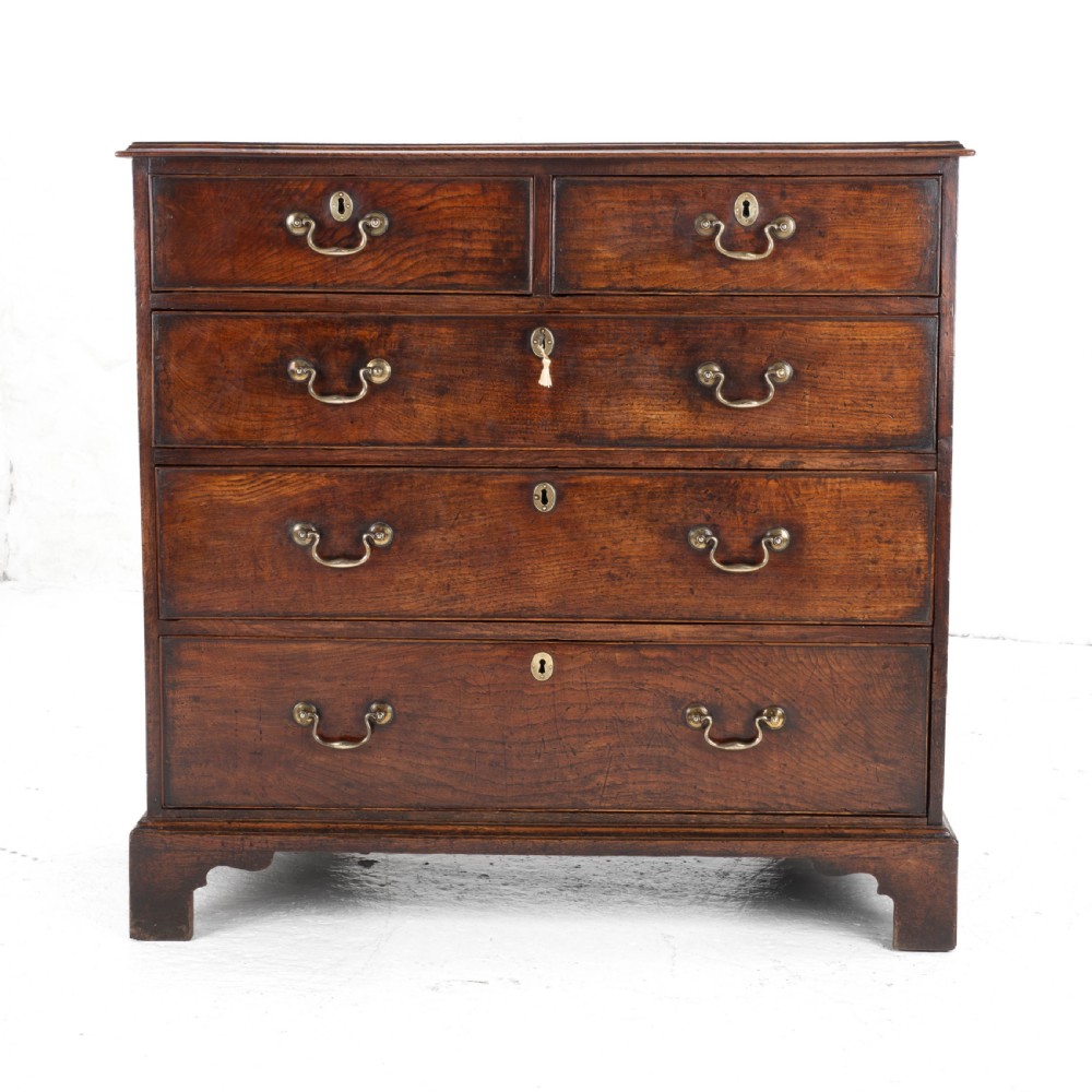 Elm Georgian Chest of Drawers C1760 (George III Country) View XXII
