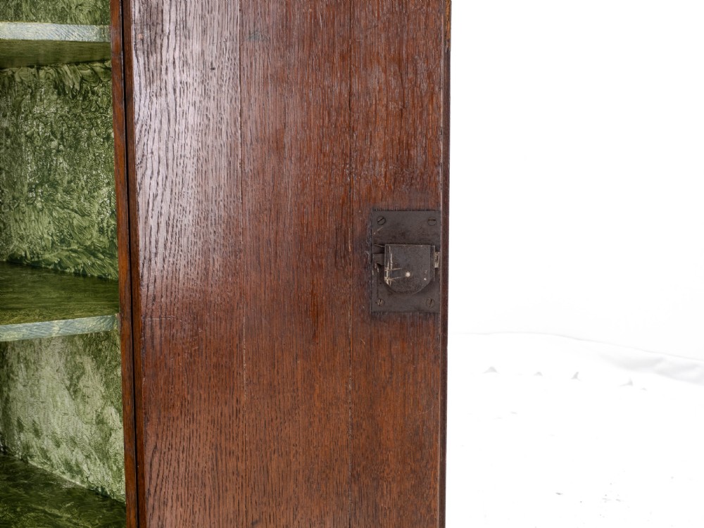 C.18th Georgian Oak Bow Front Corner Cabinet Wall Mounted (George III) View XVI