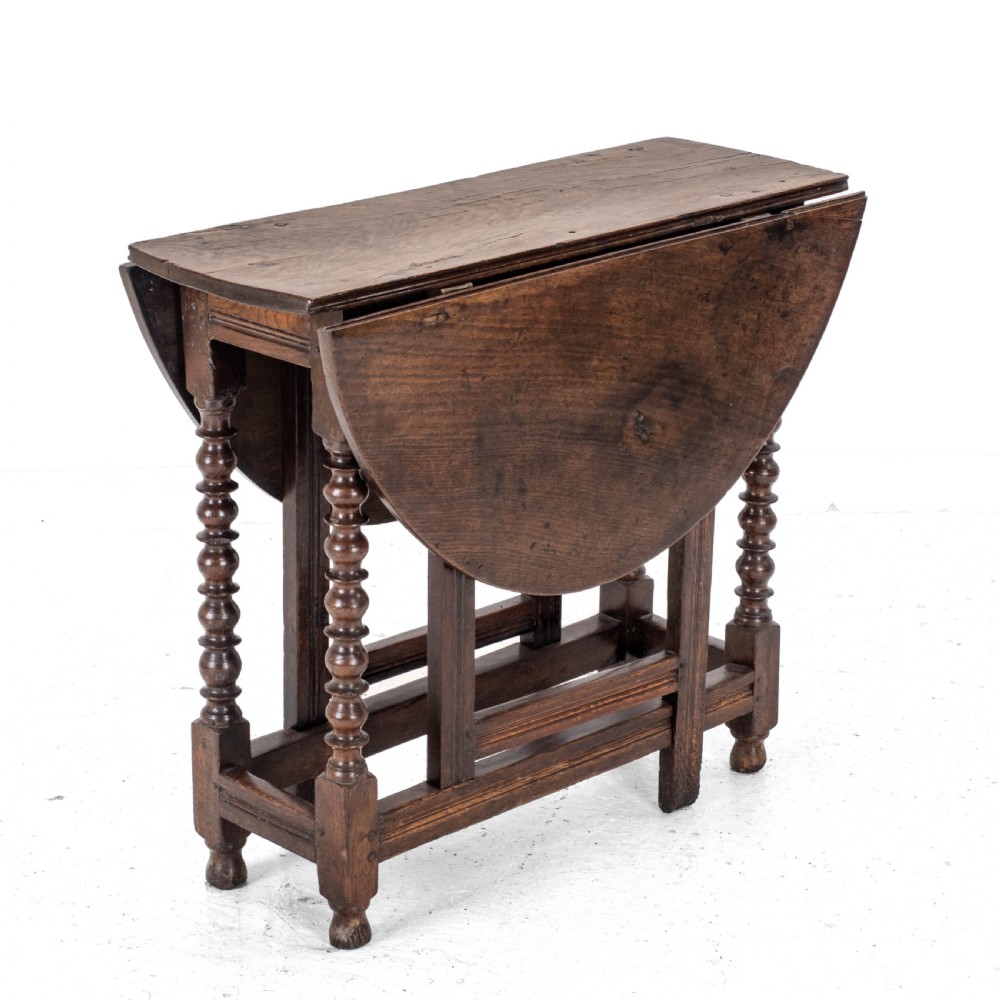 C17th & Later Oak Small Gateleg Dropleaf Table (Dining Occasional Breakfast) View III