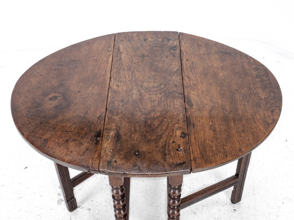 C17th & Later Oak Small Gateleg Dropleaf Table (Dining Occasional Breakfast) View IV