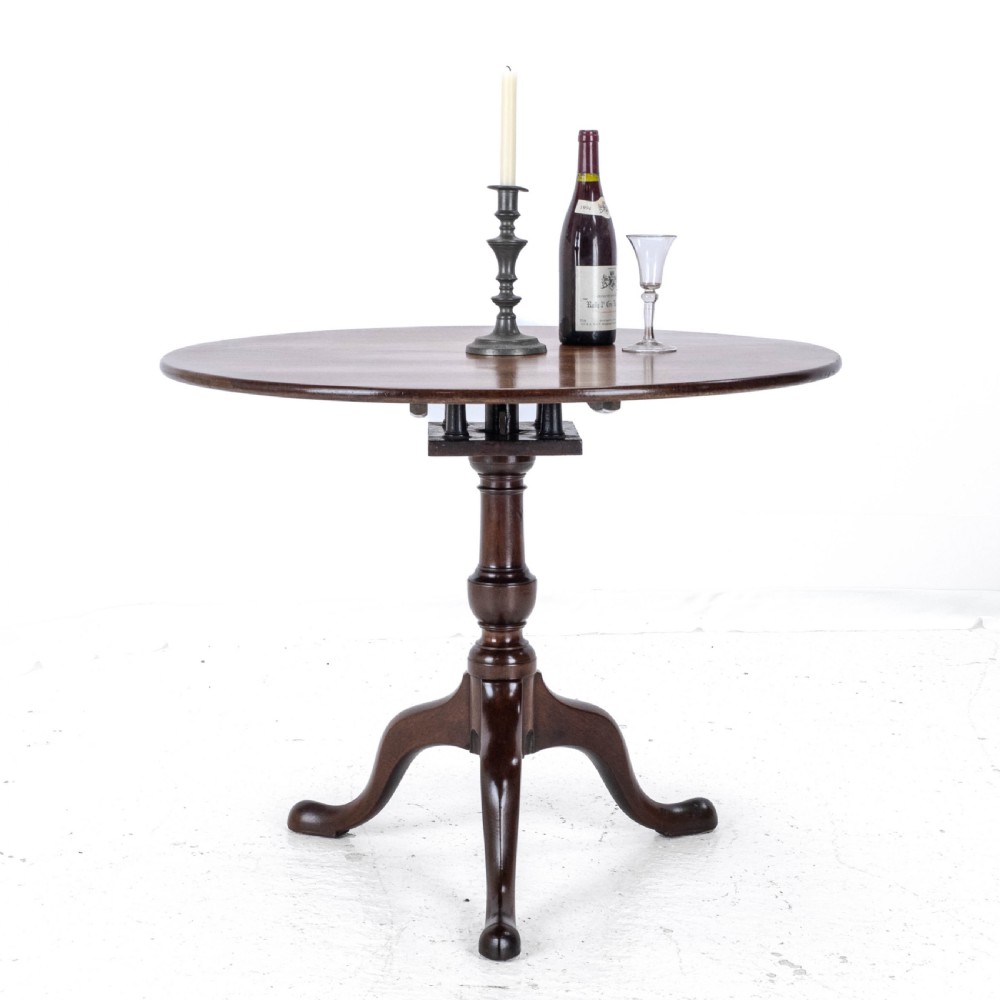 Georgian C18th Mahogany Birdcage Tripod Supper Table (George III) View IV