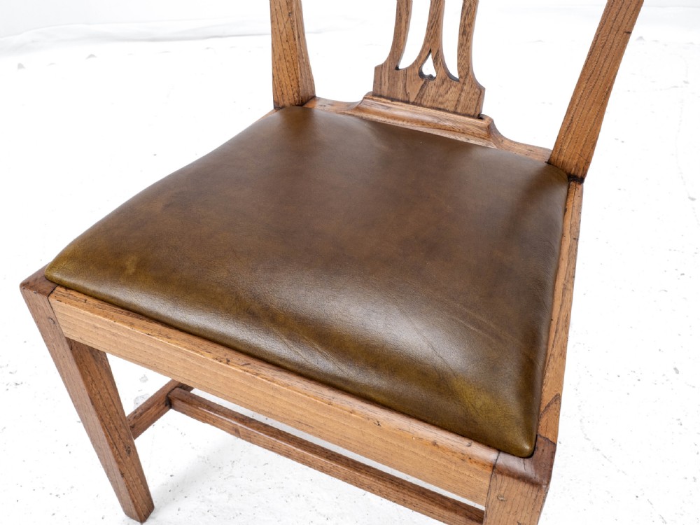 C.18th Elm Hepplewhite Set of 6 Country Dining Chairs with Leather Upholstery (Georgian, George III) View XI