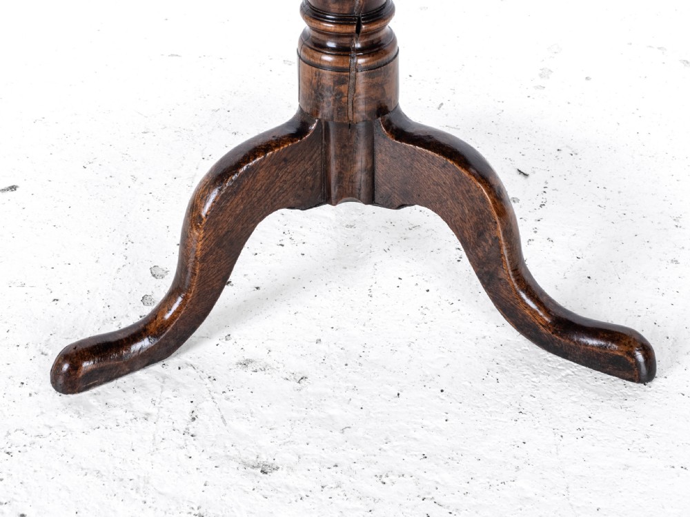 C18th Oak Country Tripod Tilt-Top Supper Table (George II/III Georgian) View XVI