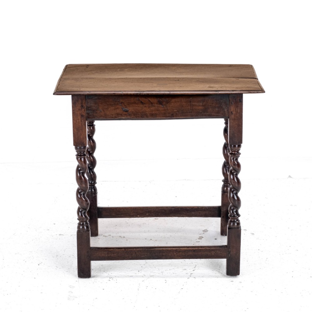 Late c.17th Walnut Barley Twist Side Table with Drawer (Carolean Country Small Occasional Lamp) View VIII
