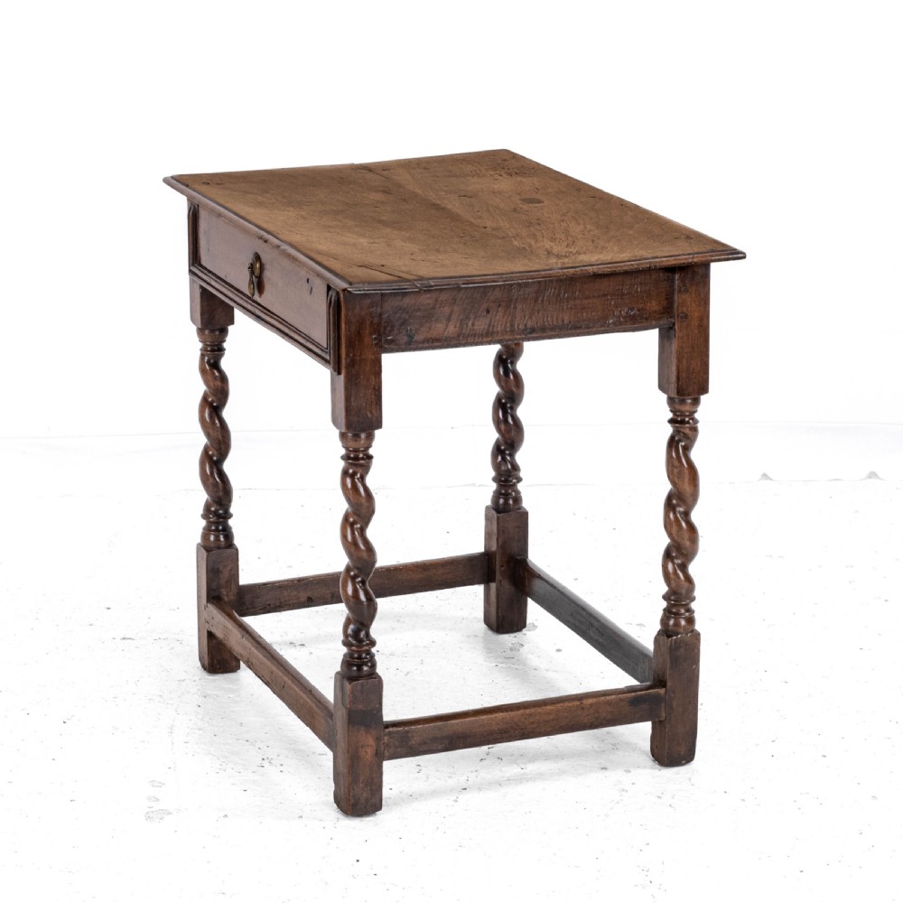 Late c.17th Walnut Barley Twist Side Table with Drawer (Carolean Country Small Occasional Lamp) View X