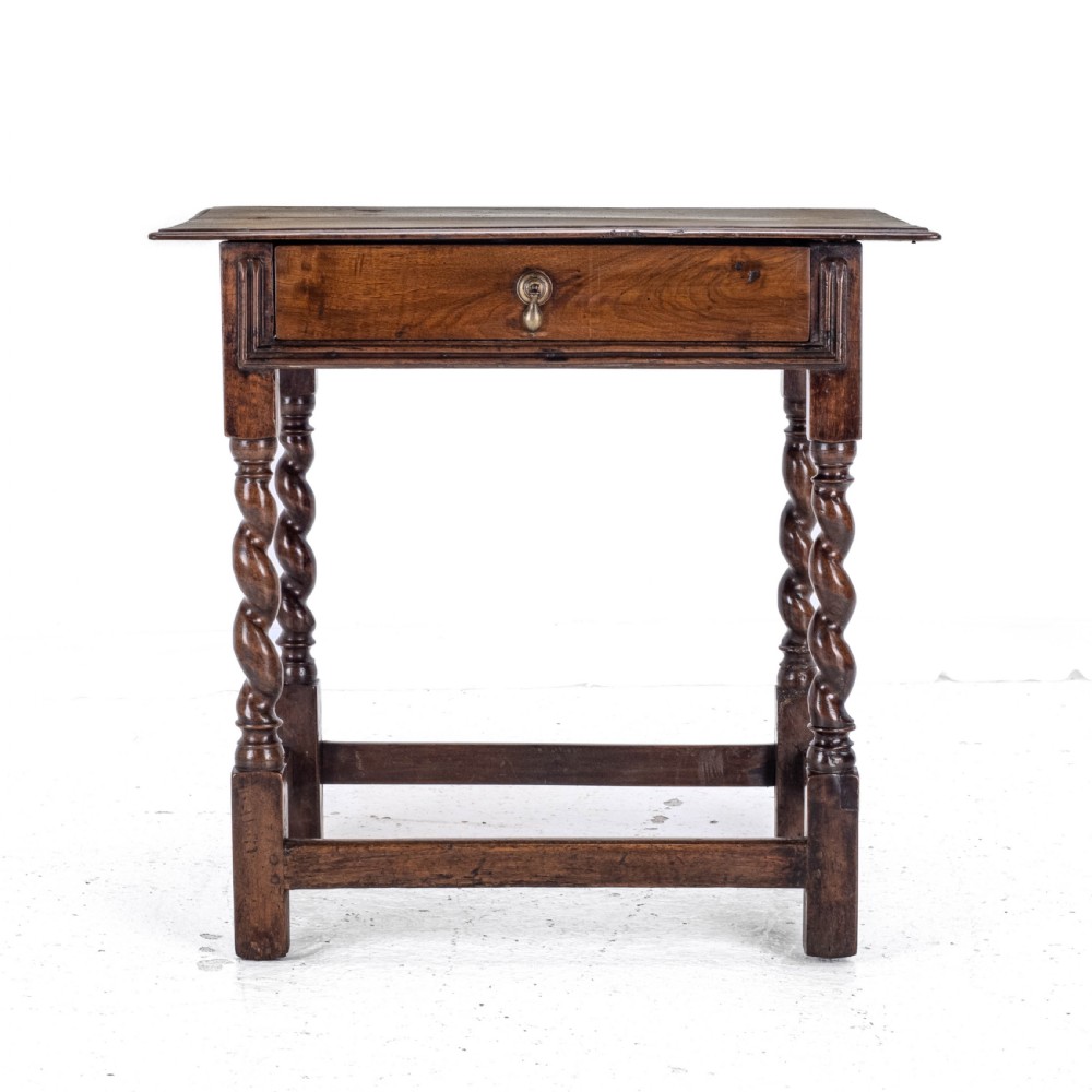 Late c.17th Walnut Barley Twist Side Table with Drawer (Carolean Country Small Occasional Lamp) View XIV