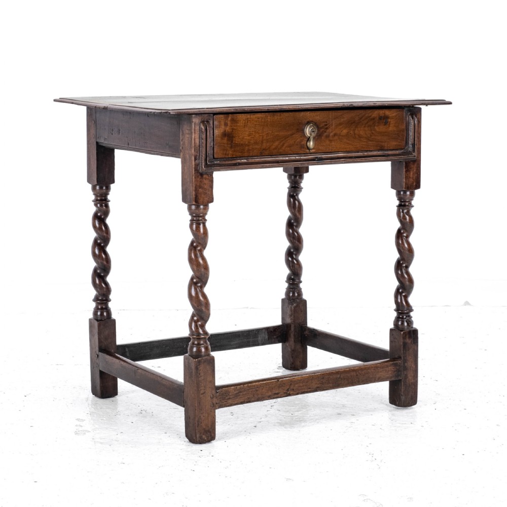 Late c.17th Walnut Barley Twist Side Table with Drawer (Carolean Country Small Occasional Lamp) View XV