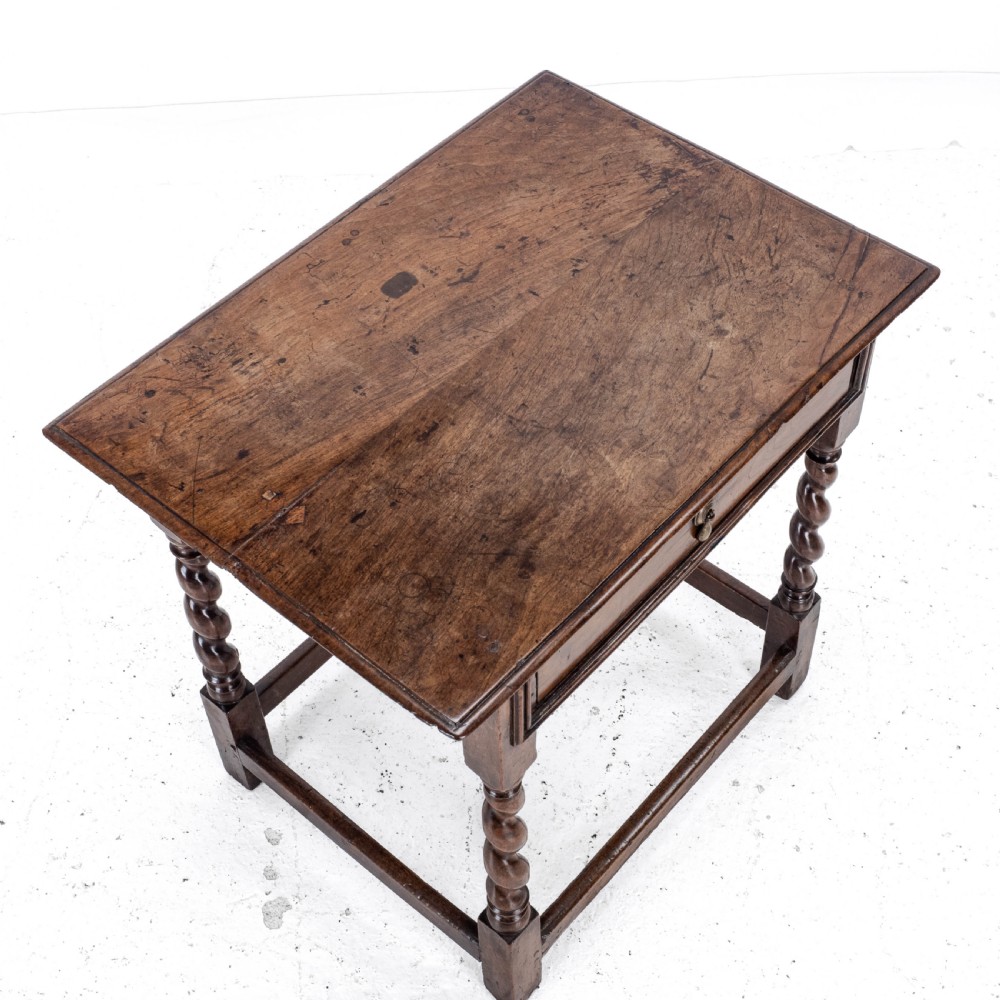 Late c.17th Walnut Barley Twist Side Table with Drawer (Carolean Country Small Occasional Lamp) View XXI