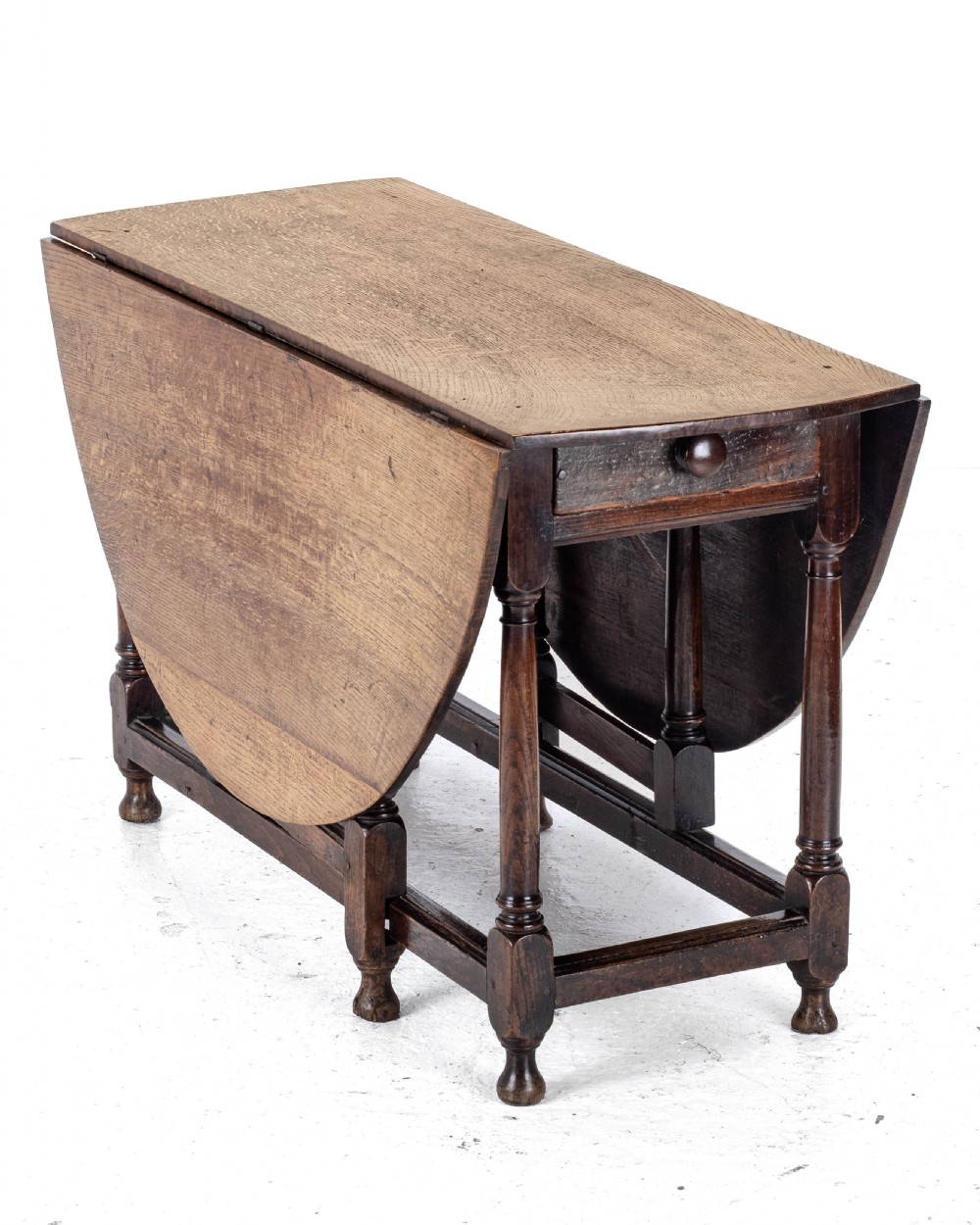 Early c.18th Oval Oak Gateleg Drop Leaf Country Dining Table (Georgian, Queen Anne, George I)
