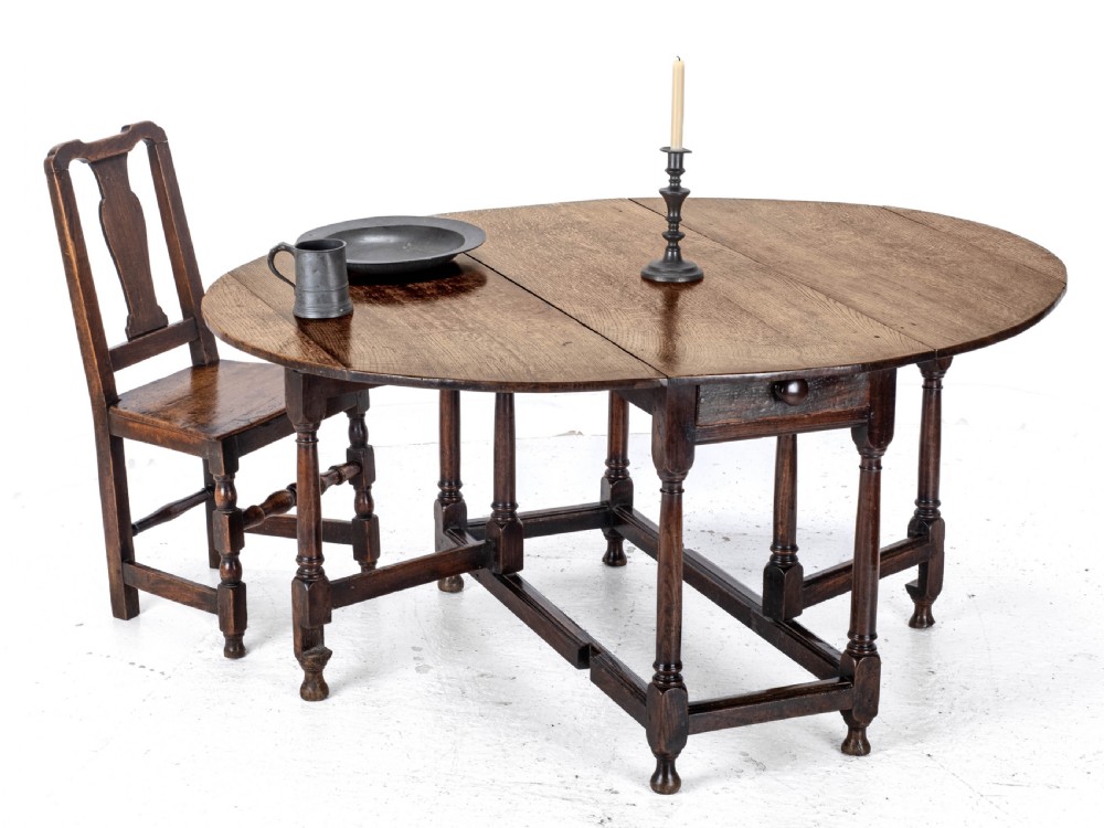 Early c.18th Oval Oak Gateleg Drop Leaf Country Dining Table (Georgian, Queen Anne, George I) View II
